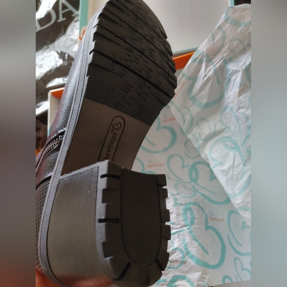 Ankle Boots - Picture 5 of 5